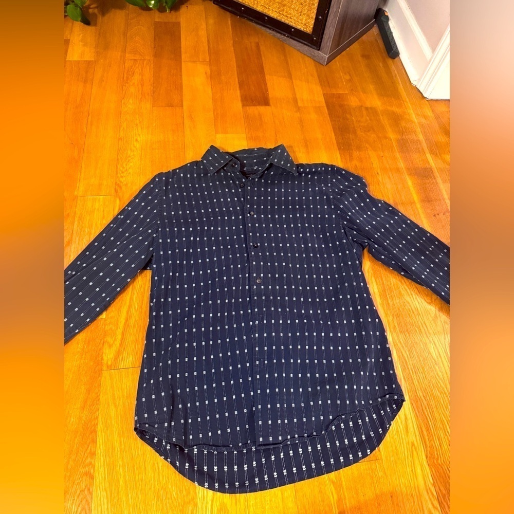 Express button up